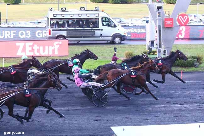 26/12/2021 - Vincennes - Prix d'Amerique Races Zeturf Q3 : Arrivée