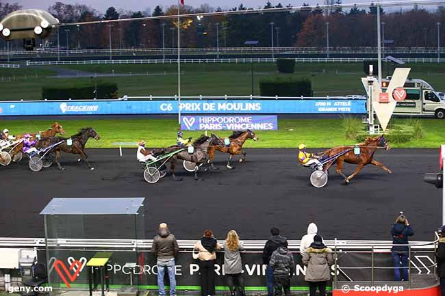 08/12/2022 - Vincennes - Prix de Moulins : Arrivée