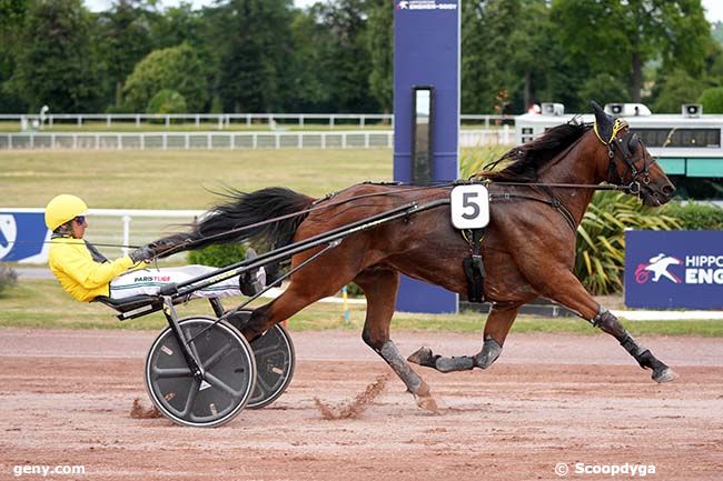 05/07/2025 - Enghien - Prix de l'Ecole Militaire : Arrivée