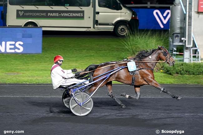 10/11/2022 - Vincennes - Prix de Vaumas : Ankunft