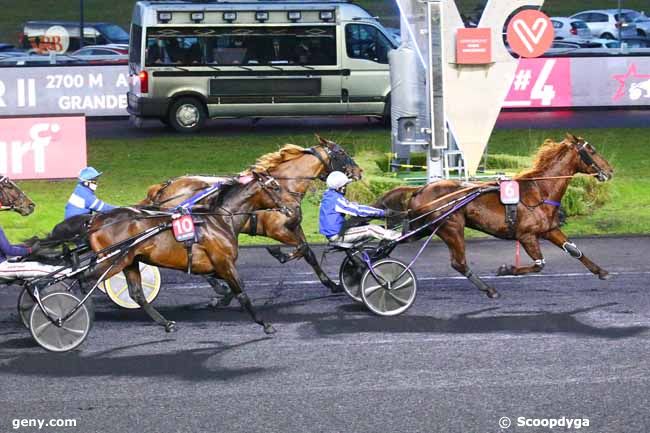 26/12/2021 - Vincennes - Prix d'Amerique Races Zeturf Q4 : Arrivée