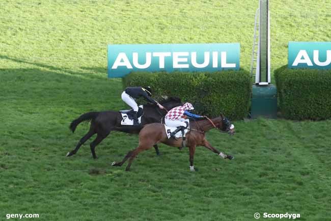 24/03/2024 - Auteuil - Prix Colonel de la Horie - Challenge de l'Obstacle WTW Hipcover : Arrivée