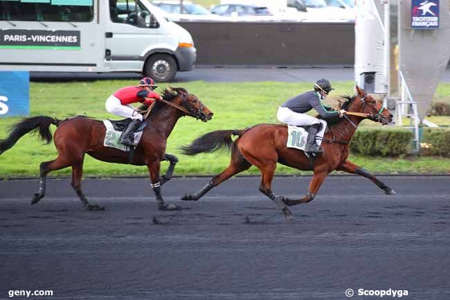 02/12/2024 - Vincennes - Prix de Courseulles : Arrivée