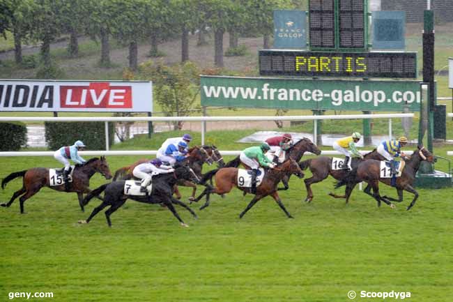 15/05/2012 - Saint-Cloud - Prix des Rouges Terres : Arrivée