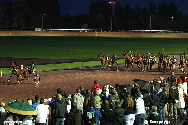 14/08/2015 - Cabourg - Prix des Cyprés : Ankunft