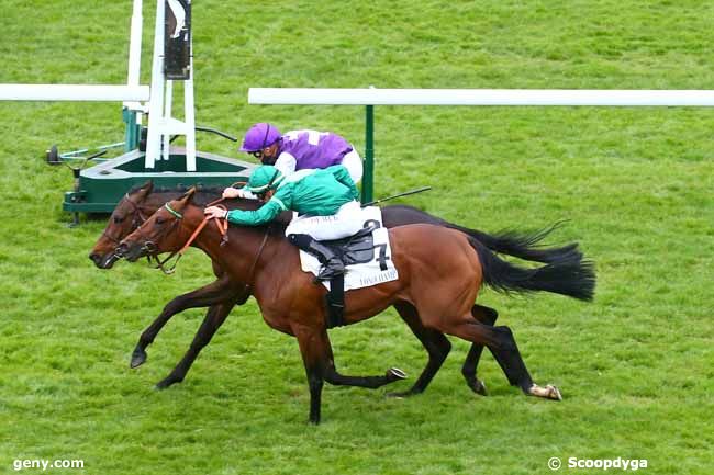 11/04/2021 - ParisLongchamp - Prix Noailles : Arrivée