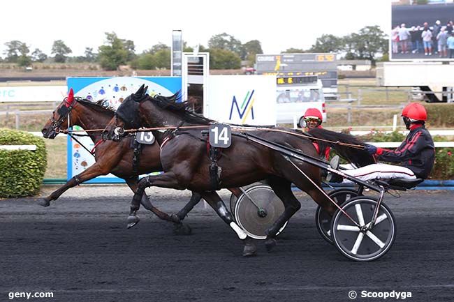 07/09/2022 - Meslay-du-Maine - Prix du Groupe Sèche : Ankunft