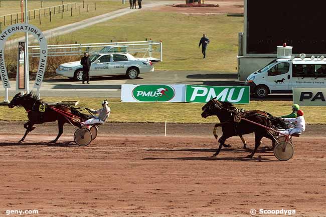 10/03/2010 - Amiens - Prix geny.com - Paris-Turf : Arrivée