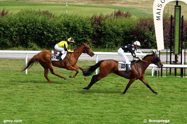 21/05/2011 - Maisons-Laffitte - Prix de Carrières-sous-Bois : Arrivée