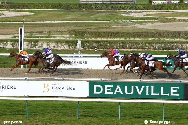 27/08/2017 - Deauville - Prix Hôtel Barrière le Normandy Deauville : Ankunft