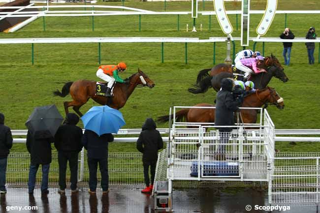 07/03/2018 - Compiègne - Prix du Mont Saint-Pierre : Arrivée