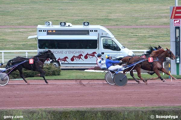 15/02/2010 - Enghien - Prix Cyrano II : Arrivée