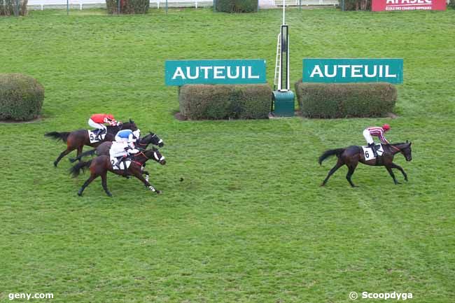 05/03/2023 - Auteuil - Prix Cousin Pons : Arrivée