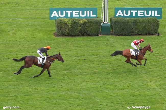 14/10/2023 - Auteuil - Prix Héros XII - Big5 : Arrivée