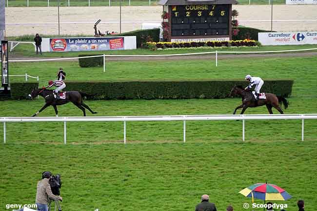 13/08/2011 - Clairefontaine-Deauville - Prix des Aconites : Arrivée