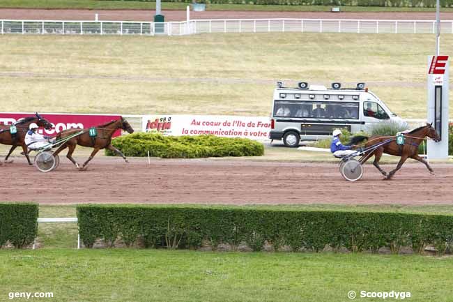 08/07/2015 - Enghien - Prix de Rochechouart : Arrivée