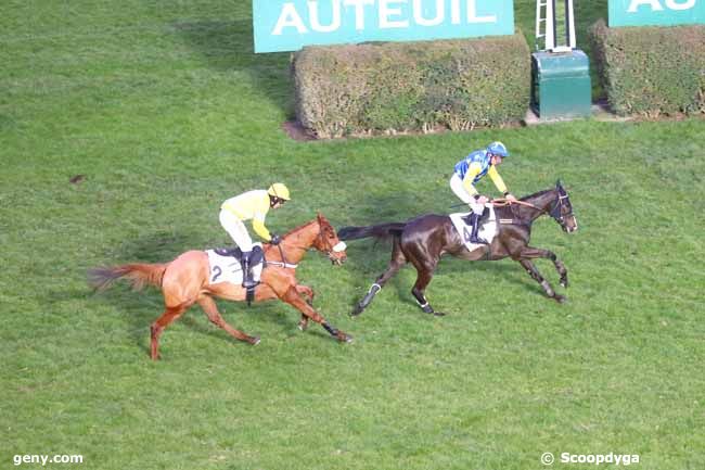 05/03/2023 - Auteuil - Prix Jean-Claude Evain : Arrivée