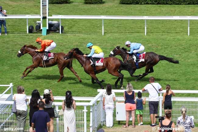 12/08/2024 - Clairefontaine-Deauville - Prix Isabelle Tasimovicz (Prix des Pâquerettes) : Arrivée