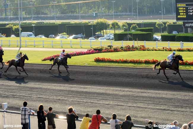 25/06/2010 - Vincennes - Prix Okda : Arrivée