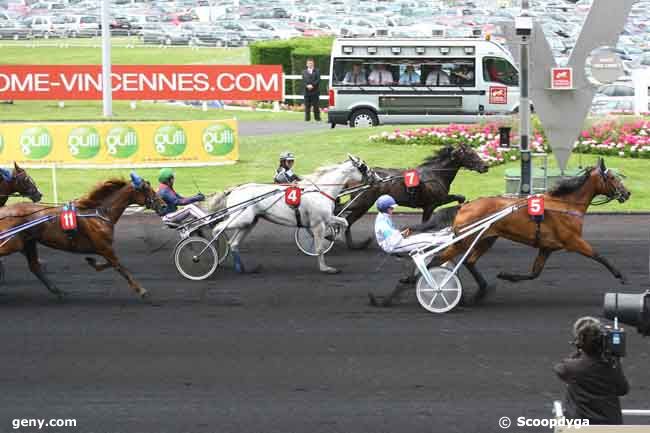 19/06/2011 - Vincennes - Prix de Grasse : Arrivée