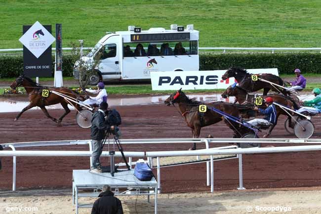 13/04/2016 - Lyon-La Soie - Prix de Strasbourg : Arrivée