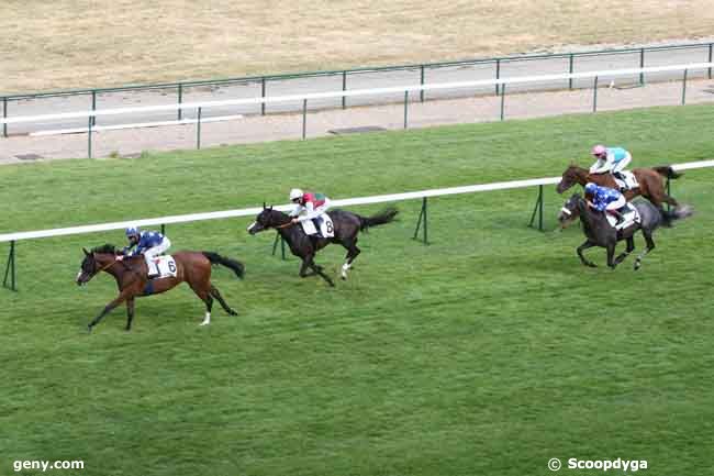 04/07/2015 - ParisLongchamp - Prix de la Bibliothèque Nationale : Ankunft