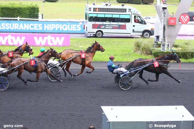 24/12/2022 - Vincennes - Prix Wtw Hipcover Assurances Hippiques : Ankunft