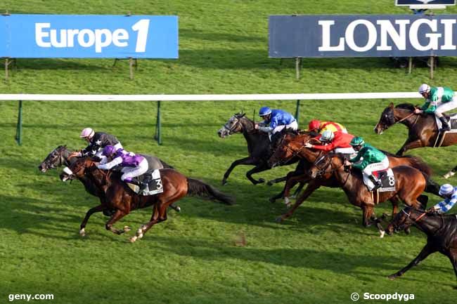 28/10/2011 - ParisLongchamp - Prix du Moulin à Vent : Arrivée