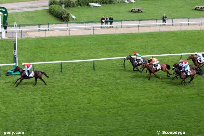 11/06/2012 - ParisLongchamp - Prix des Halles : Result