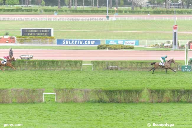 30/04/2013 - Enghien - Prix d'Avignon : Arrivée