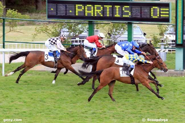 01/05/2017 - Saint-Cloud - Prix Parade d'Amour : Result