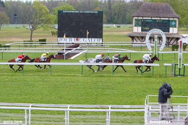 29/04/2021 - Compiègne - Prix Gaston Branère : Arrivée