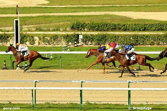 04/07/2014 - Deauville - Prix du Mesnil-Angot : Ankunft