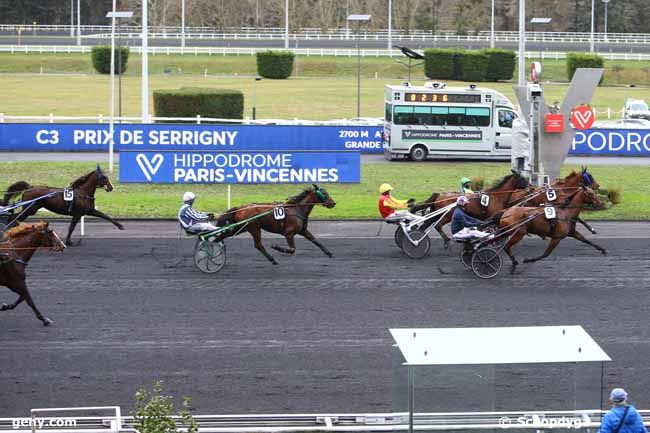 04/01/2022 - Vincennes - Prix de Serrigny : Arrivée