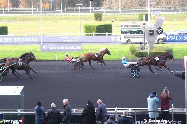 04/12/2025 - Vincennes - Prix des Bégonias : Arrivée