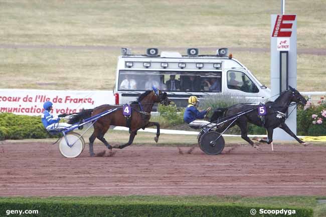 08/07/2015 - Enghien - Prix d'Escurolles : Arrivée