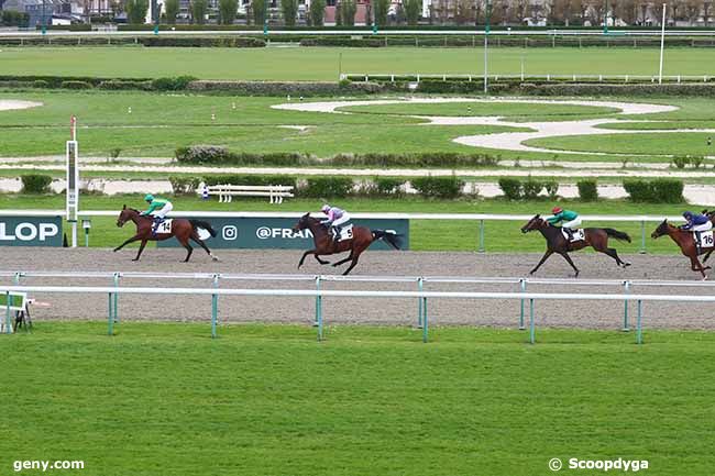 10/04/2024 - Deauville - Prix de Saint-Julien-le-Faucon : Arrivée