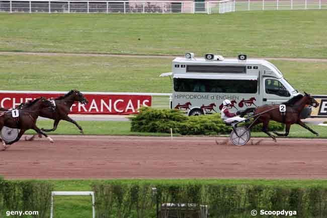 24/07/2010 - Enghien - Prix de l'Odéon : Arrivée