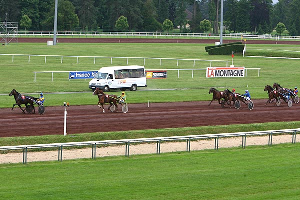 04/06/2007 - Vichy - Prix de l'Aubrac : Arrivée