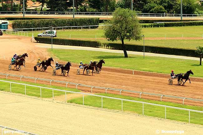 18/06/2014 - Marseille-Vivaux - Grand National du Trot Paris-Turf : Arrivée