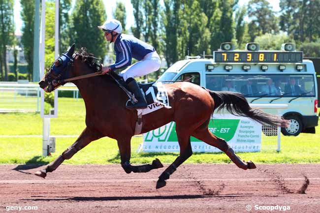 08/06/2017 - Vichy - Prix de Tréteau : Arrivée