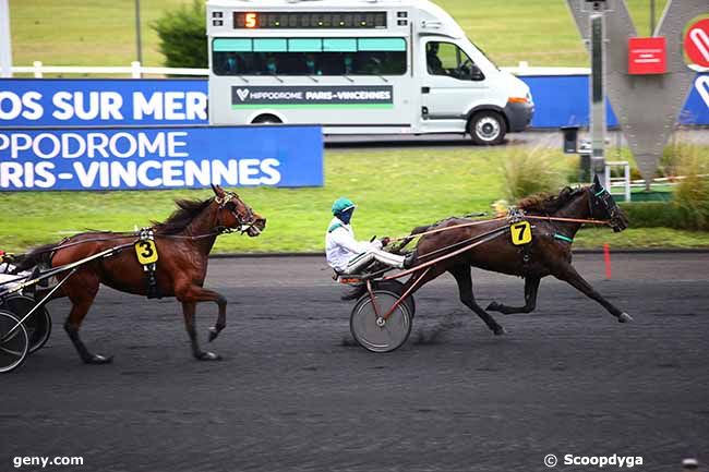 22/12/2020 - Vincennes - Prix de Fos-sur-Mer : Ankunft