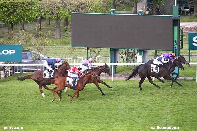 01/05/2024 - Saint-Cloud - Prix Biribi : Arrivée