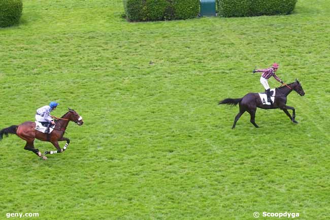 23/04/2023 - Auteuil - Prix Jean Stern : Arrivée