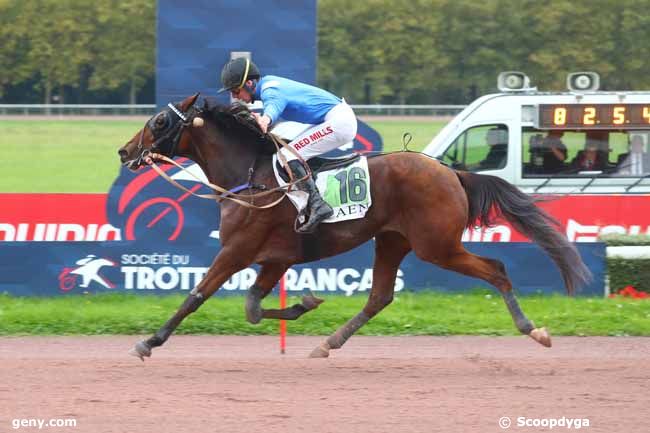 12/10/2024 - Caen - Saint-Léger des Trotteurs : Arrivée