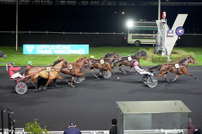 27/12/2024 - Vincennes - Prix de Salvanhac : Arrivée