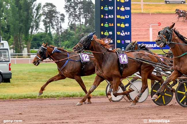 02/06/2025 - Vichy - Prix de Grosbois : Arrivée