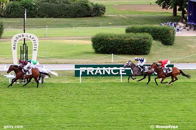 10/05/2011 - Maisons-Laffitte - Prix du Rond Adam : Arrivée