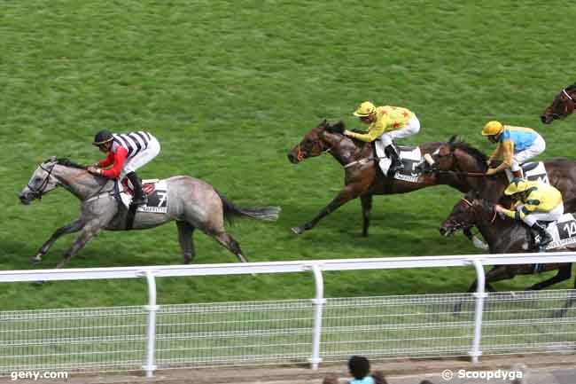 10/07/2011 - Maisons-Laffitte - Prix de la Ville du Pecq : Arrivée