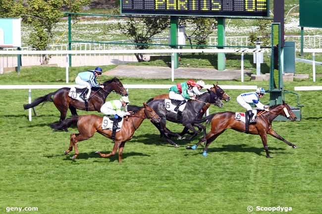 06/04/2017 - Saint-Cloud - Prix du Jardin de l'Avre : Arrivée